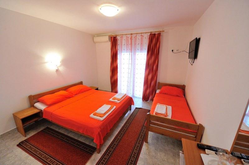 Villa Katarina Оміш Екстер'єр фото